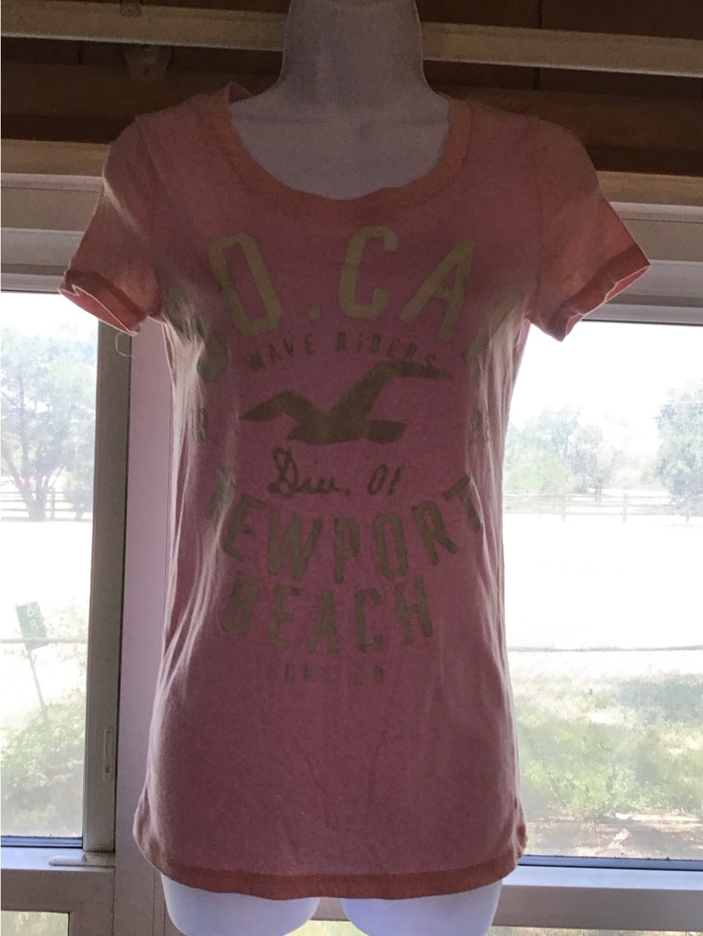 Hollister Newport Beach Graphic Tee - Pink with white print